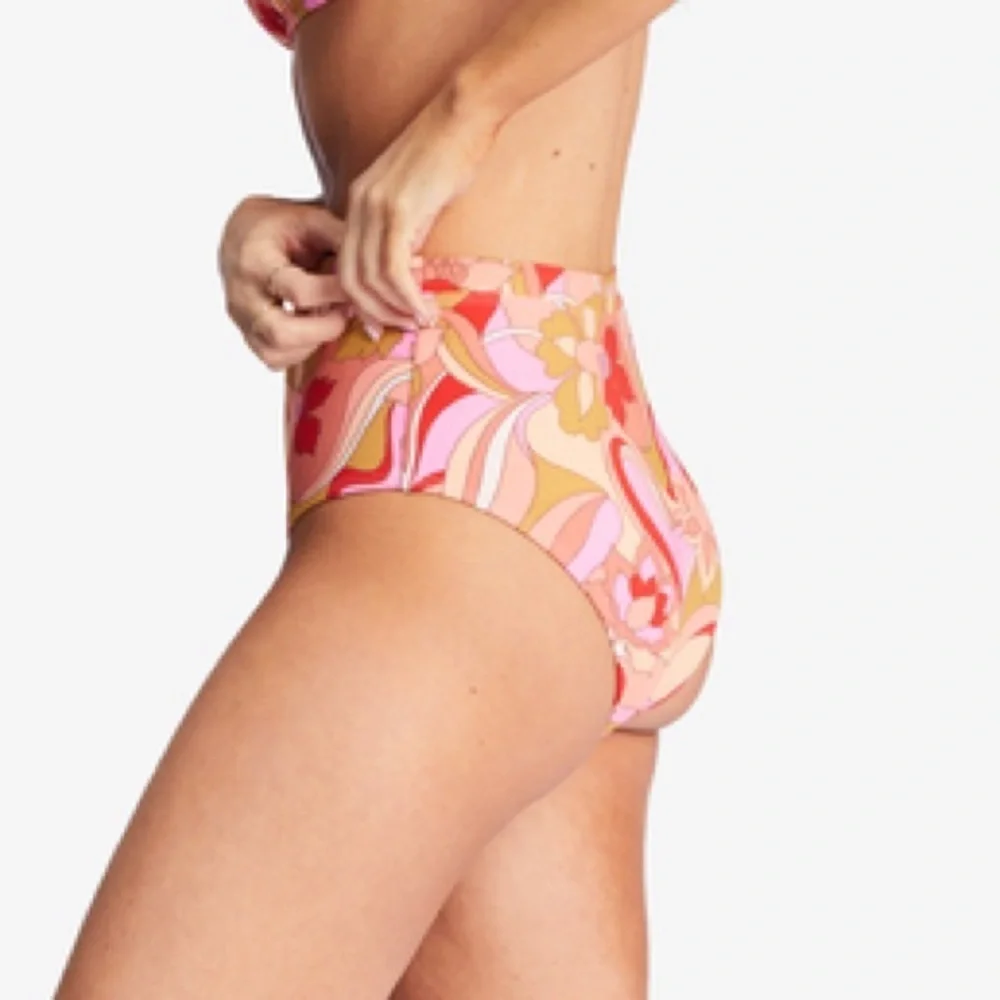 ☀️BILLABONG☀️ PRETTY GROOWY DOUBLE PRETTY GROOVY HI BIKINI SET